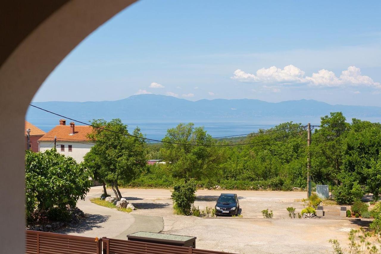 Holiday House Sea & Sun Residence Rasopasno Zewnętrze zdjęcie